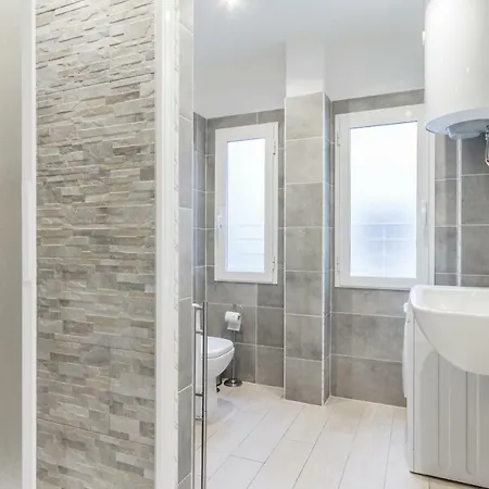 Affittacamere Marconi 94 - Apartment&private *
