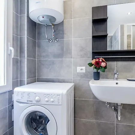 Marconi 94 - Apartment&private Roma